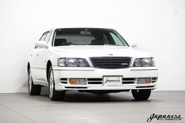 1997 Nissan Cima JDM car for sale — photo 3 of 25