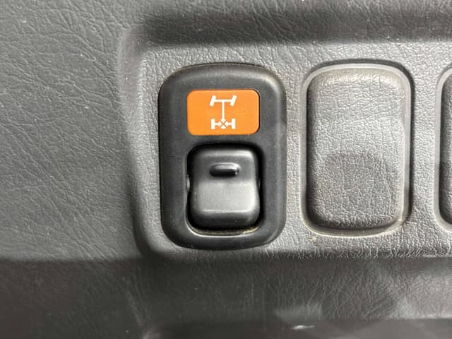 1995 Daihatsu Hijet JDM car for sale — photo 17 of 25