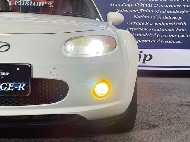 2005 Mazda Roadster (Eunos Roadster / MX-5) JDM car for sale — photo 18 of 25