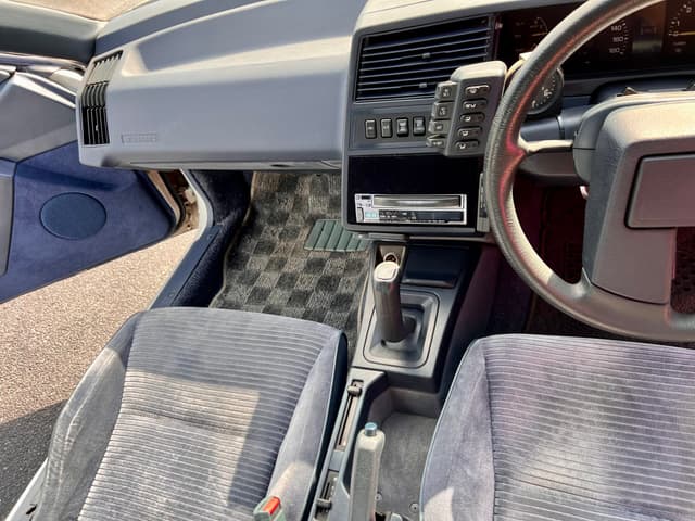 1988 Subaru Alcyone JDM car for sale — photo 15 of 23