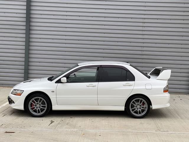 2003 Mitsubishi Lancer Evolution JDM car for sale — photo 24 of 25