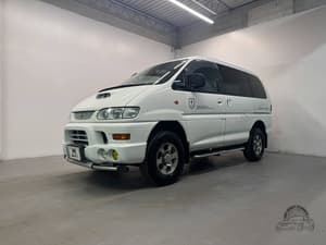 2000 Mitsubishi Delica JDM car for sale