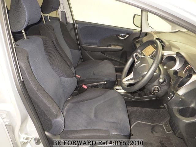 2007 Honda Fit JDM car for sale — photo 5 of 7