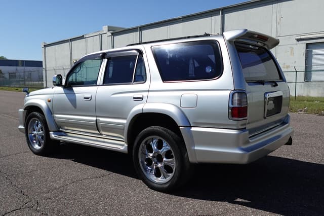 1999 Toyota Hilux Surf JDM car for sale — photo 19 of 21