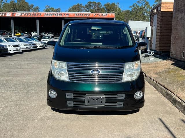 2008 Nissan Elgrand JDM car for sale — photo 2 of 16