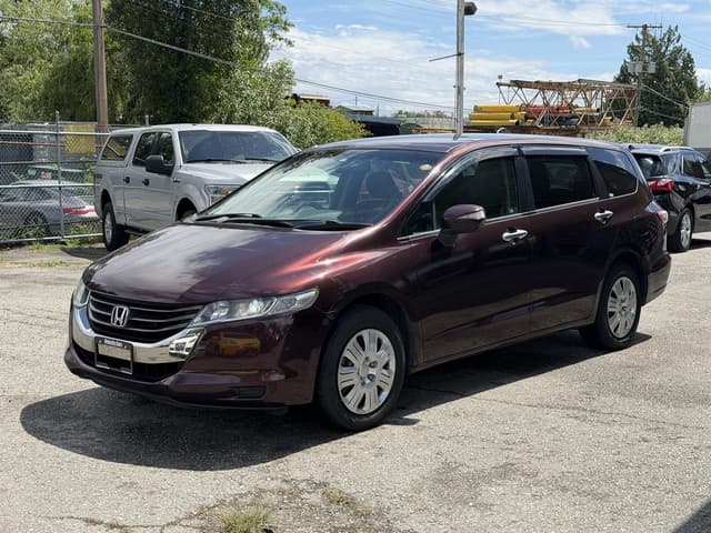 2008 Honda Odyssey JDM car for sale — photo 3 of 19