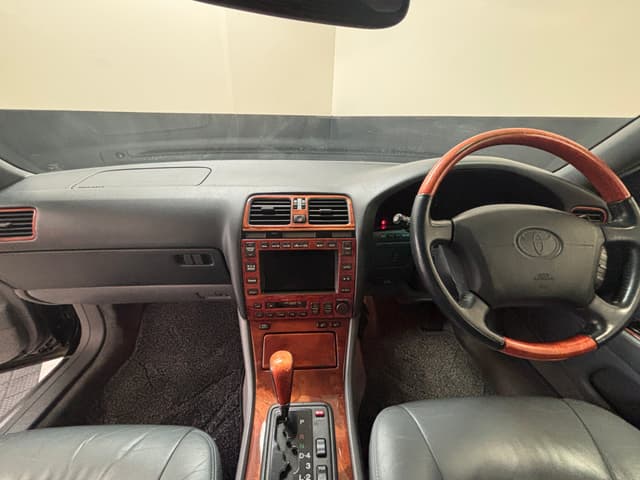 1999 Toyota Celsior JDM car for sale — photo 20 of 25