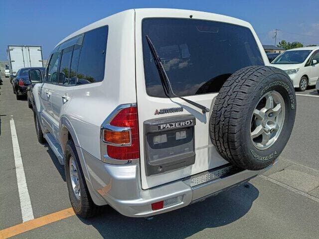 1999 Mitsubishi Pajero JDM car for sale — photo 2 of 4