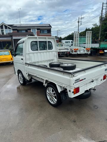 1999 Daihatsu Hijet JDM car for sale — photo 5 of 10