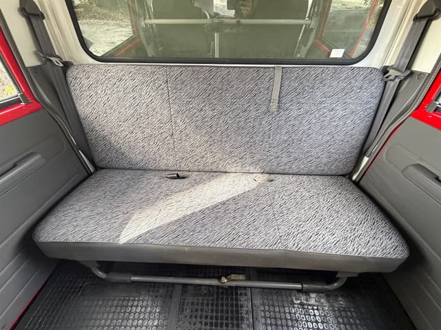 1998 Isuzu Elf JDM car for sale — photo 14 of 16