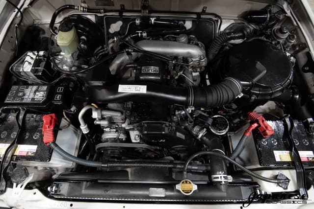 1996 Toyota Hilux JDM car for sale — photo 24 of 25