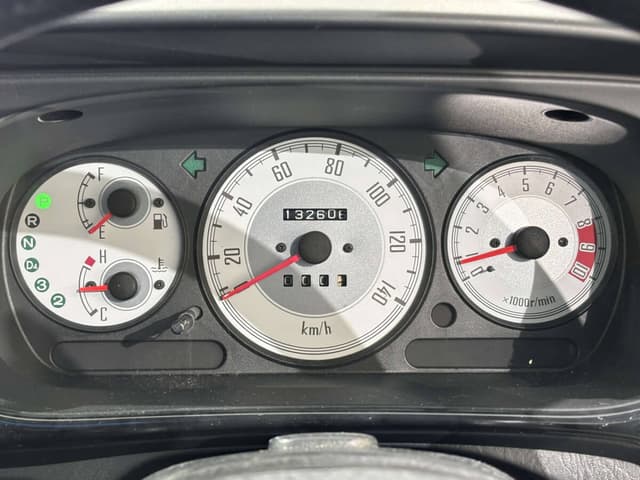 2001 Daihatsu Mira JDM car for sale — photo 7 of 25
