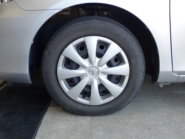 2011 Toyota Corolla JDM car for sale — photo 9 of 10