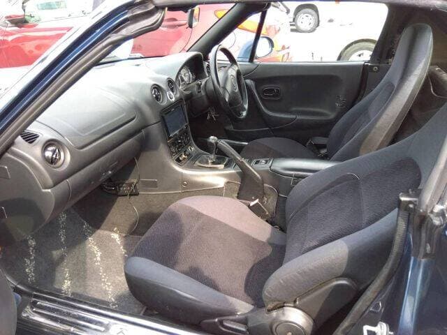 1999 Mazda Roadster (Eunos Roadster / MX-5) JDM car for sale — photo 4 of 8
