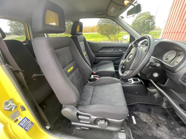 2004 Suzuki Swift JDM car for sale — photo 15 of 17