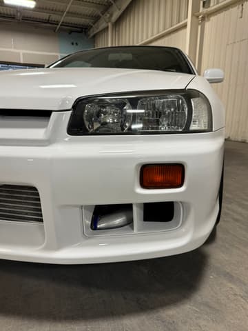 1998 Nissan Skyline JDM car for sale — photo 13 of 25
