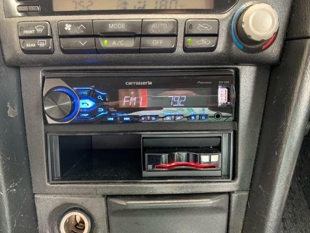 1998 Nissan Skyline JDM car for sale — photo 11 of 12