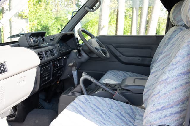 1999 Mitsubishi Delica JDM car for sale — photo 14 of 15
