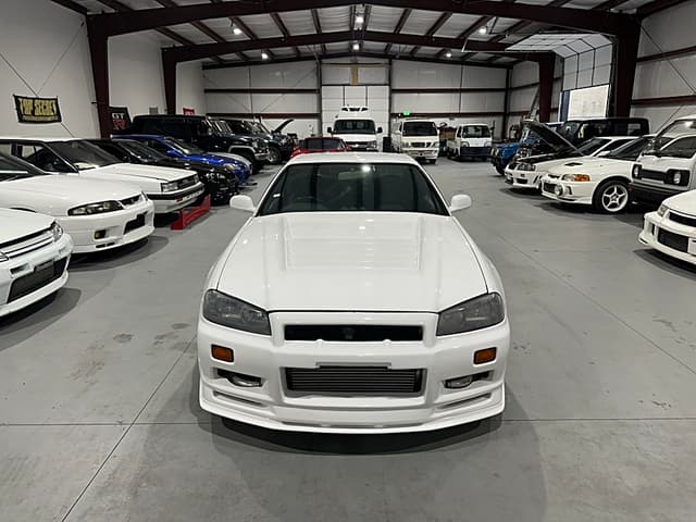 2000 Nissan Skyline JDM car for sale — photo 4 of 17