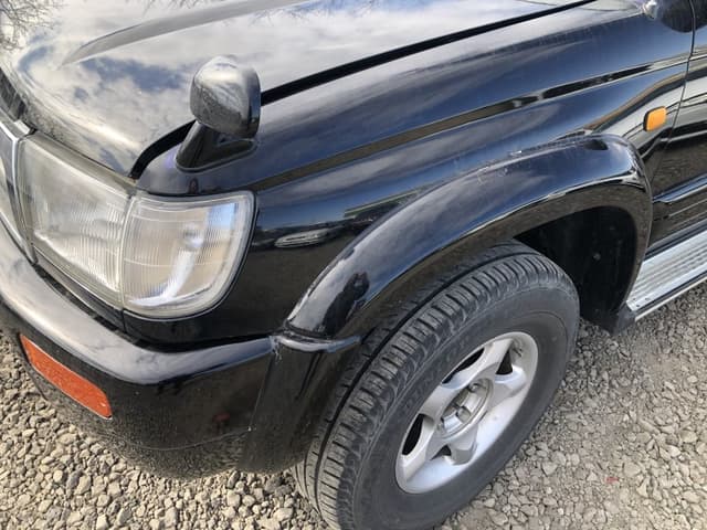 1996 Toyota Hilux Surf JDM car for sale — photo 4 of 5