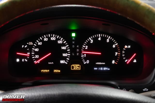 2001 Toyota Celsior JDM car for sale — photo 18 of 25