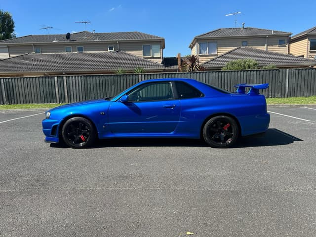 1999 Nissan Skyline JDM car for sale — photo 7 of 9