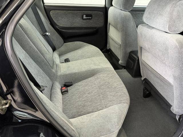 1998 Nissan Skyline JDM car for sale — photo 12 of 17