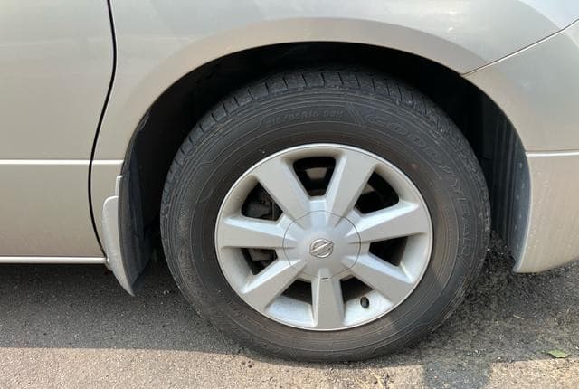 2003 Nissan Elgrand JDM car for sale — photo 15 of 25