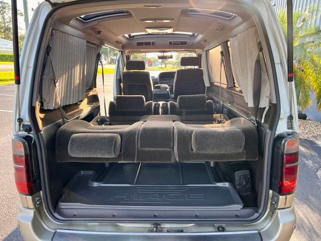 1994 Toyota HiAce JDM car for sale — photo 19 of 19