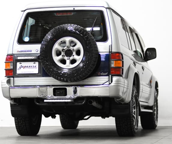 1996 Mitsubishi Pajero JDM car for sale — photo 4 of 6