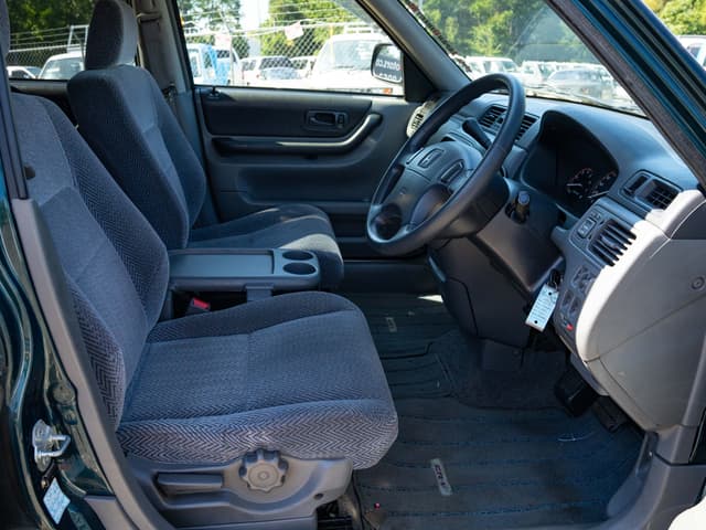 1996 Honda CR-V JDM car for sale — photo 12 of 17