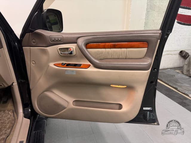 1999 Toyota Land Cruiser JDM car for sale — photo 23 of 25