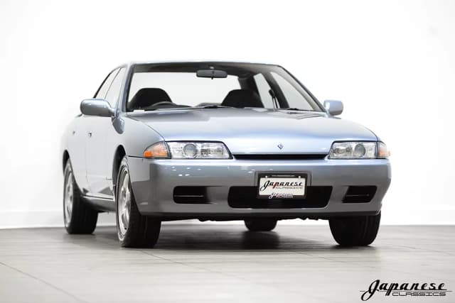 1989 Nissan Skyline JDM car for sale — photo 3 of 25