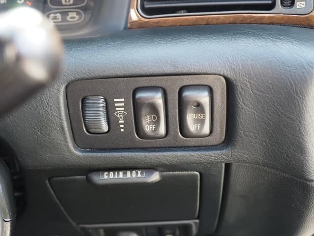 1990 Mitsubishi Diamante JDM car for sale — photo 16 of 25