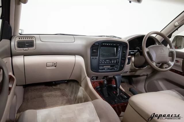 2000 Toyota Land Cruiser JDM car for sale — photo 9 of 25