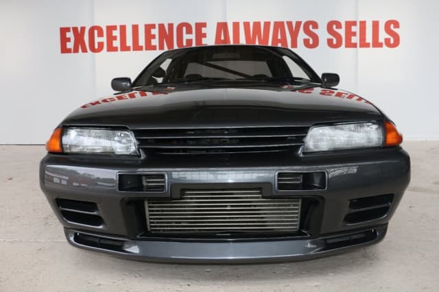 1993 Nissan Skyline JDM car for sale — photo 2 of 25