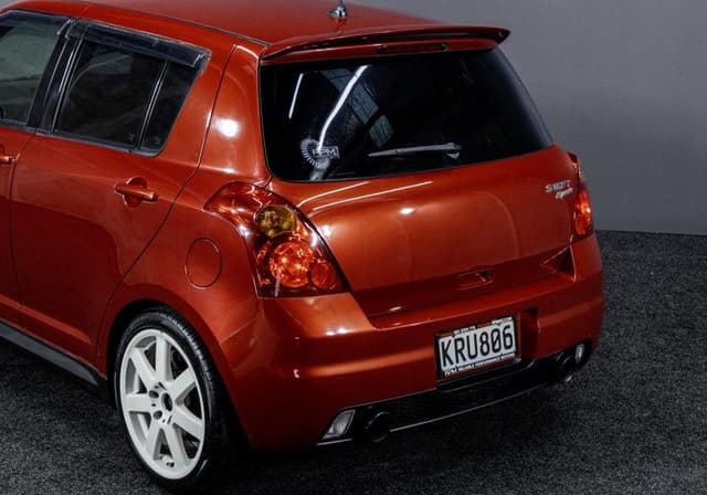 2006 Suzuki Swift JDM car for sale — photo 5 of 18