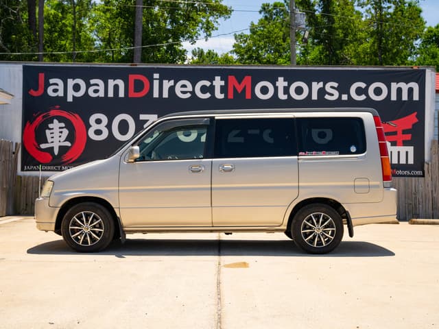 1999 Honda Stepwagon JDM car for sale — photo 6 of 15