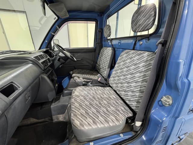 2001 Daihatsu Hijet JDM car for sale — photo 9 of 24