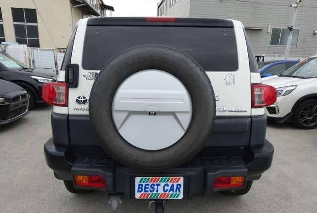 2011 Toyota Fj Cruiser JDM car for sale — photo 4 of 25