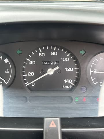 2000 Daihatsu Hijet JDM car for sale — photo 3 of 25