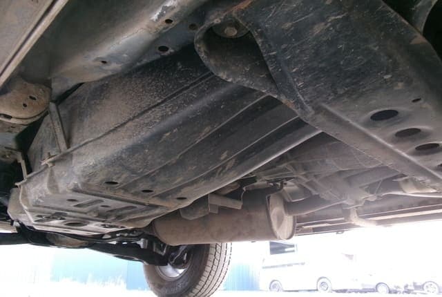 2008 Mitsubishi Pajero JDM car for sale — photo 23 of 25