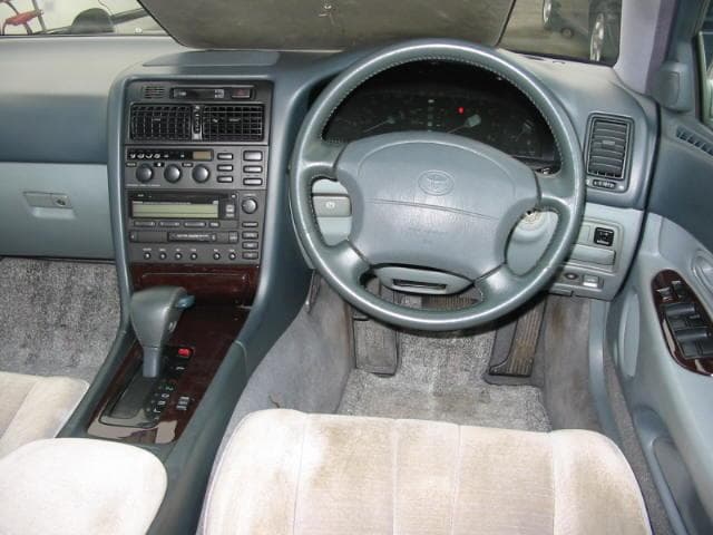 1994 Toyota Aristo JDM car for sale — photo 3 of 3