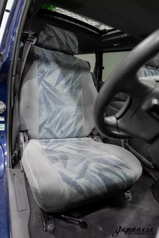 1996 Toyota HiAce JDM car for sale — photo 15 of 25