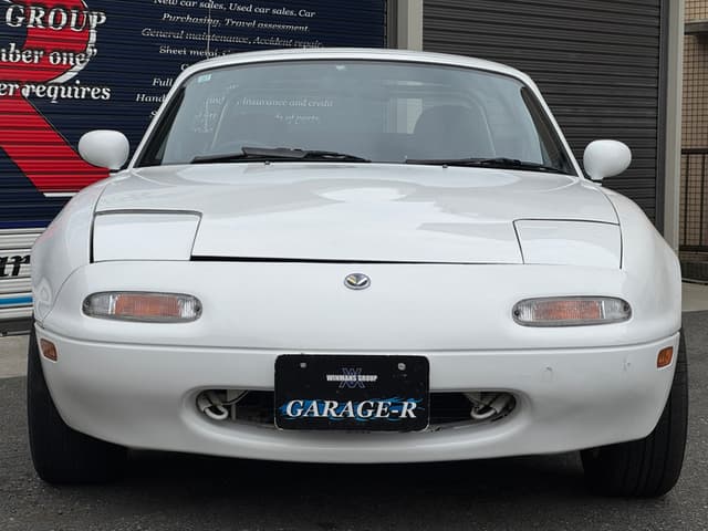 1992 Mazda Roadster (Eunos Roadster / MX-5) JDM car for sale — photo 5 of 25