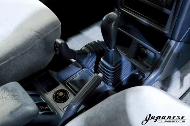 1991 Mitsubishi Pajero JDM car for sale — photo 10 of 25