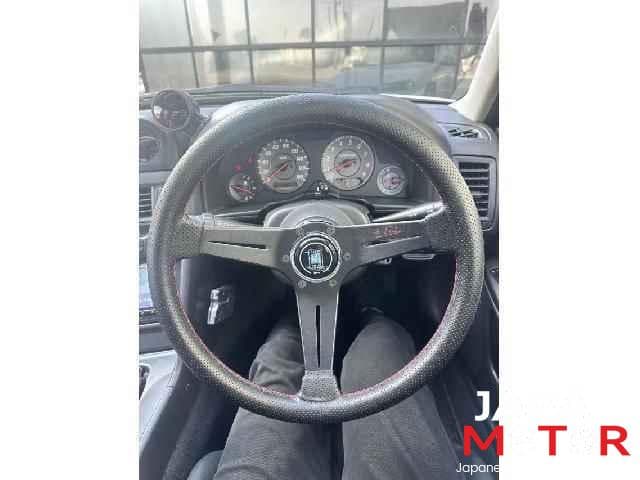 1998 Nissan Skyline JDM car for sale — photo 7 of 8
