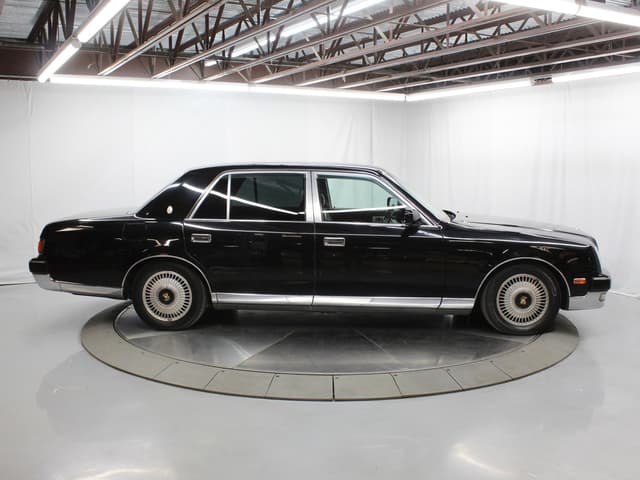 1997 Toyota Century JDM car for sale — photo 8 of 25