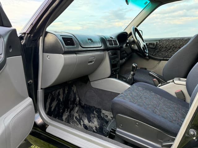 1997 Subaru Forester JDM car for sale — photo 4 of 24