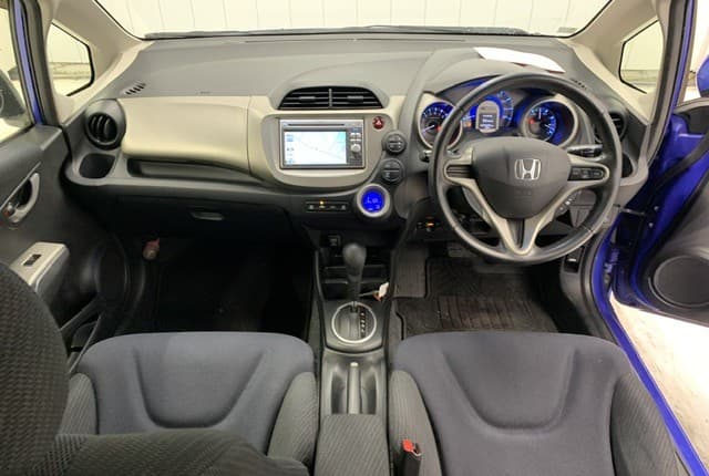 2012 Honda Fit JDM car for sale — photo 17 of 25